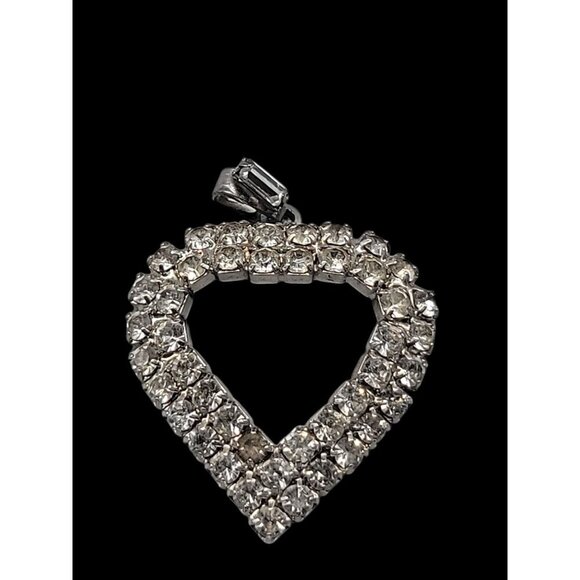 Rhinestone-Studded Open Heart Pendant Silver Tone Pot Metal Vintage - Picture 11 of 11